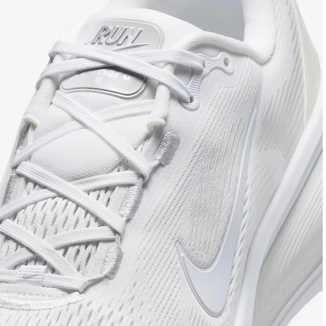 Nike Vomero 18 Branco