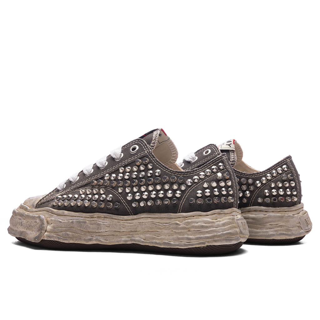 Peterson 23 Studded Low OG Sole Grey