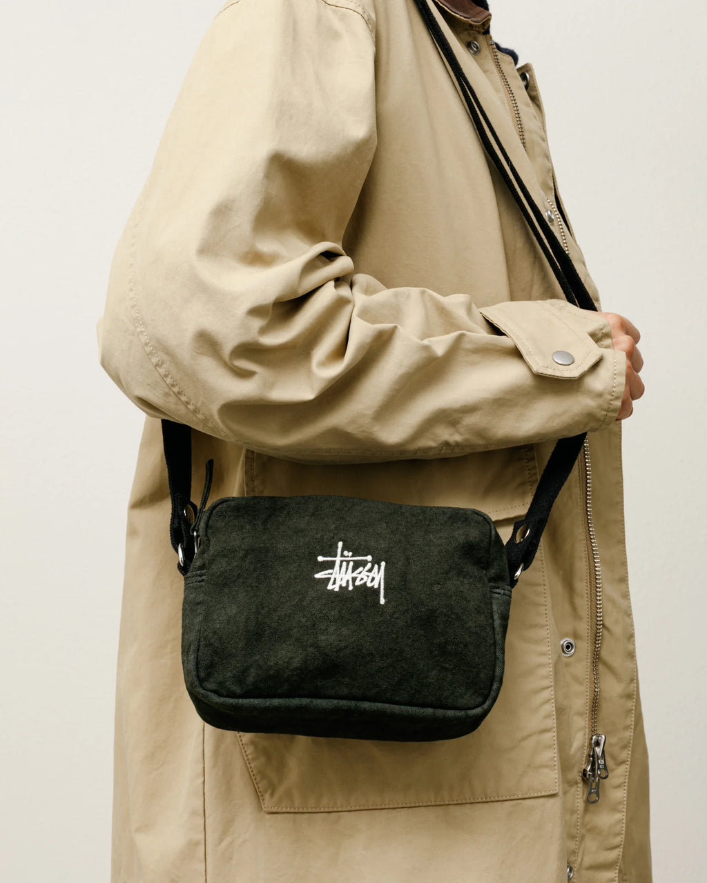 CANVAS POUCH