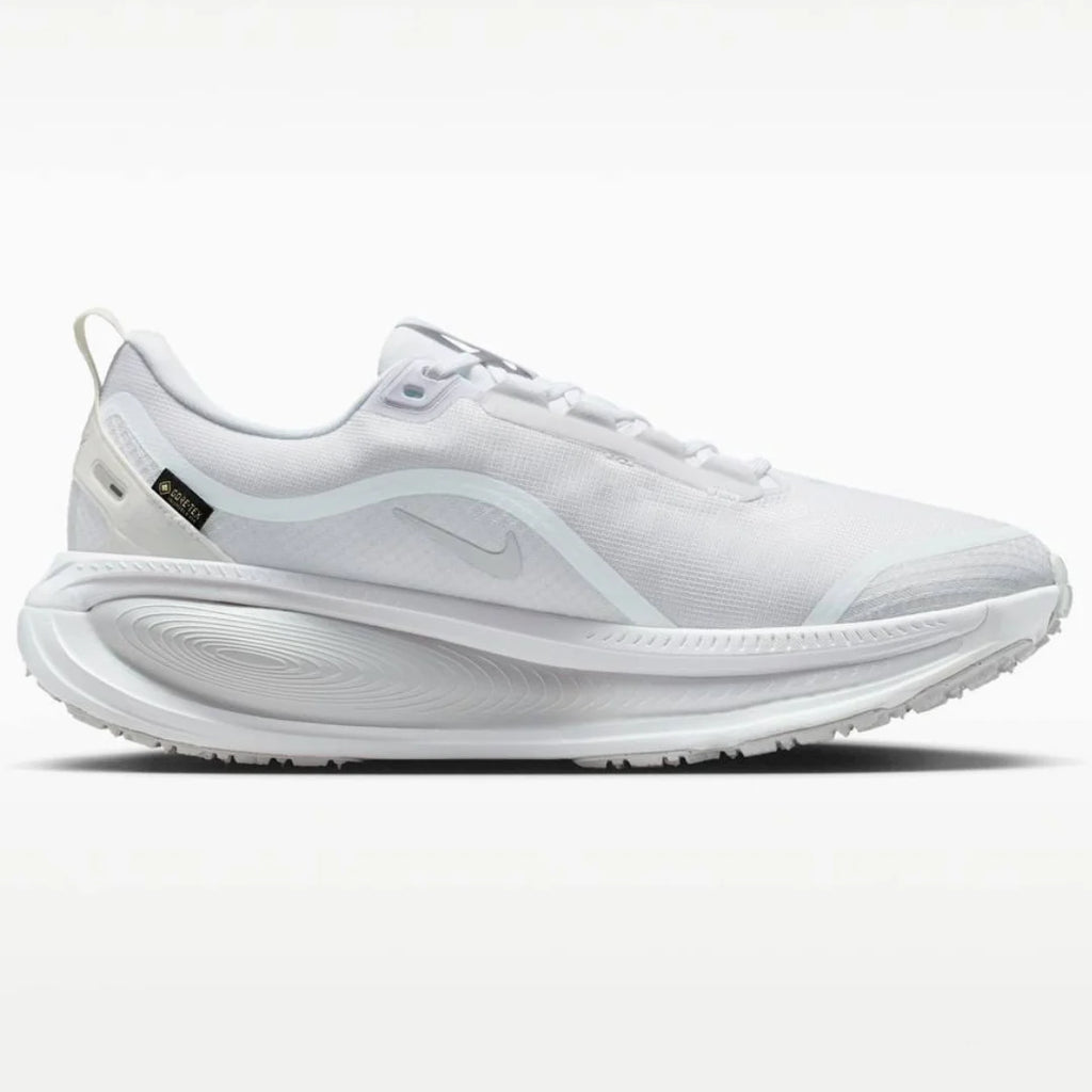 Nike Vomero 18 GORE TEX Branco Cinza Metálico