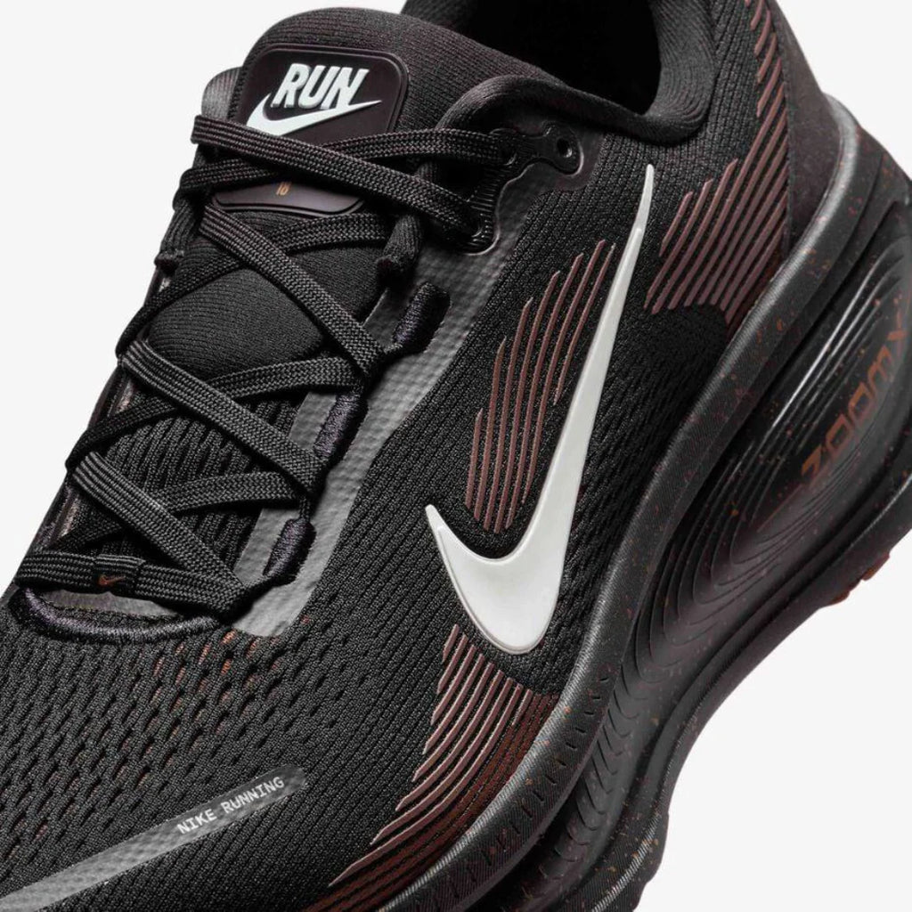 Nike Vomero 18 Preto Marrom