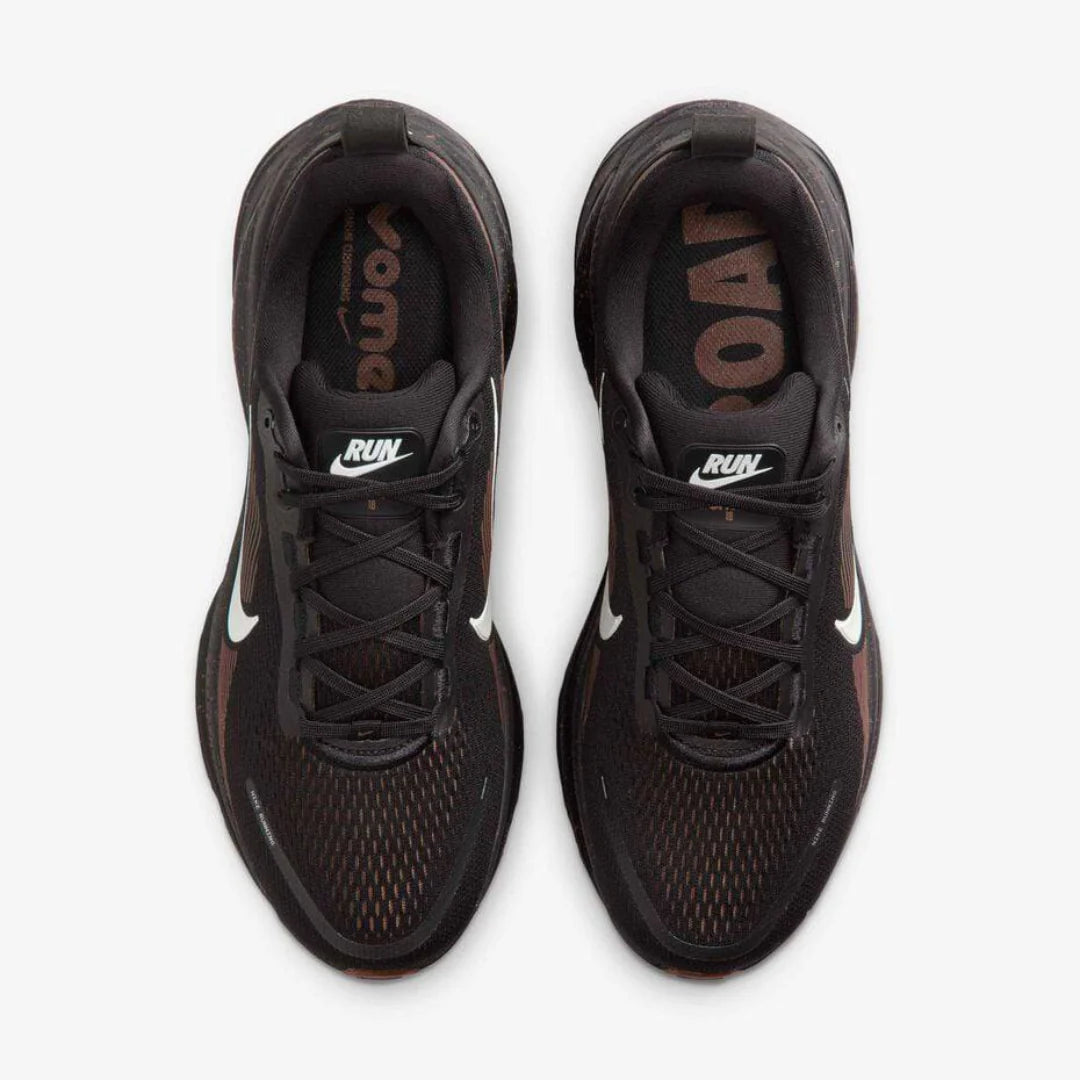 Nike Vomero 18 Preto Marrom