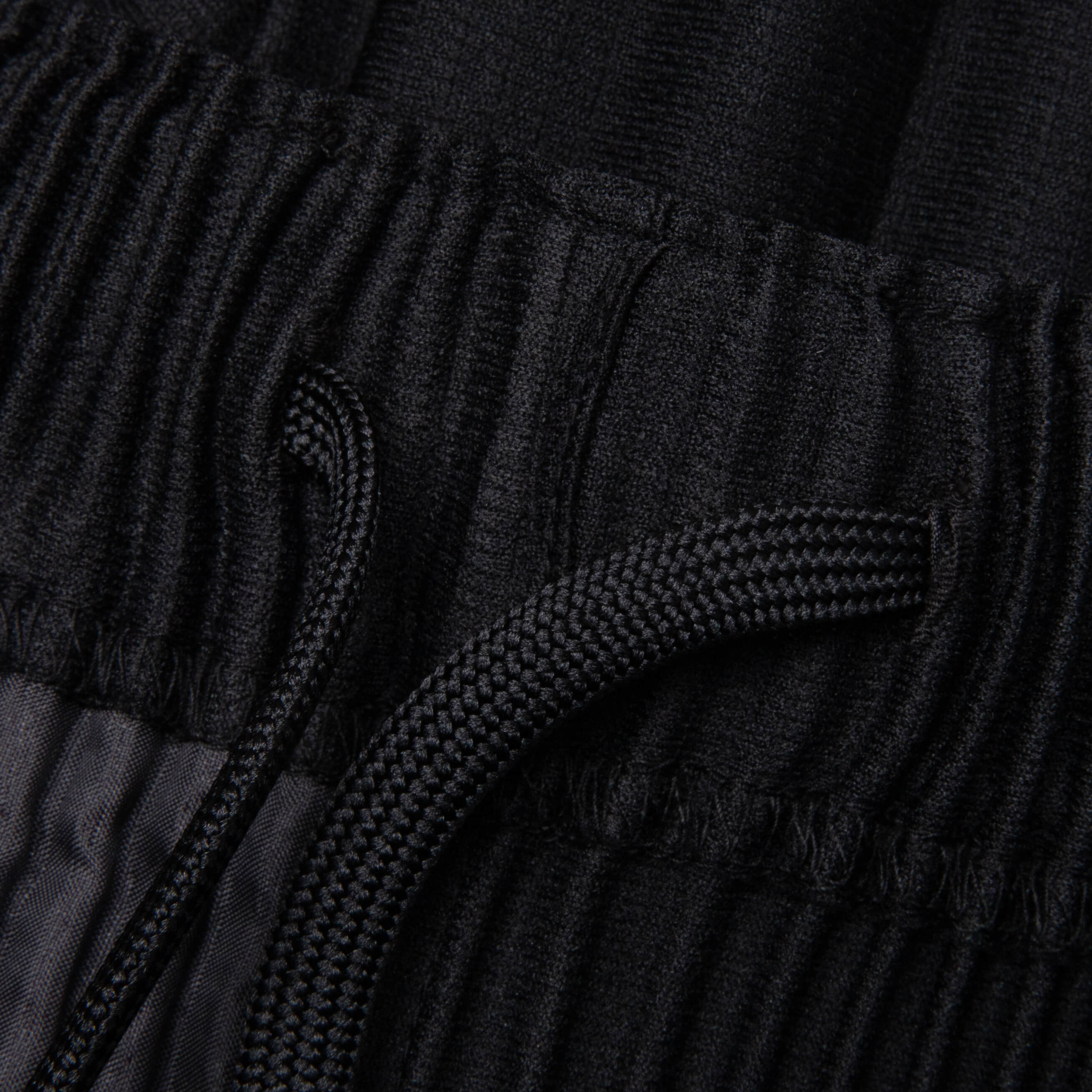 Basics Pleated Pants Black