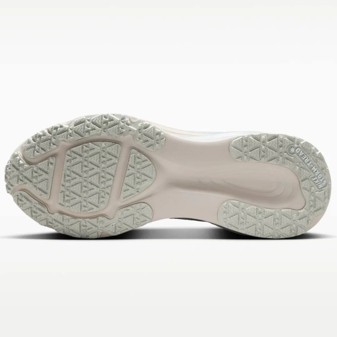 Nike Vomero 18 GORE TEX Cinza Metálico