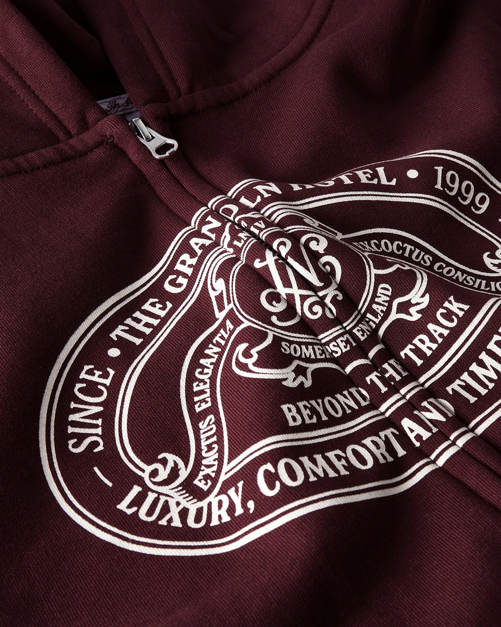 THE SOMERSET ZIP UP