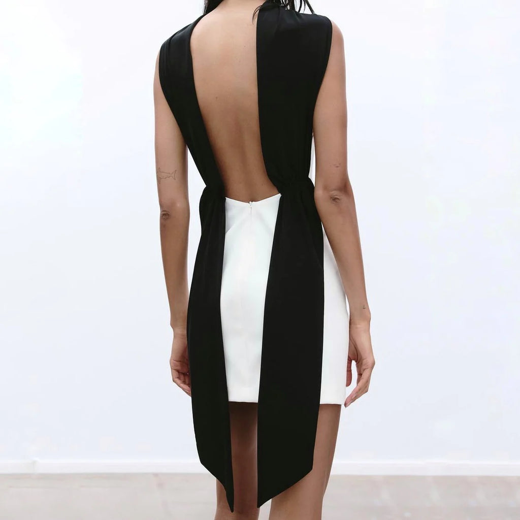 Vestido Curto Laís