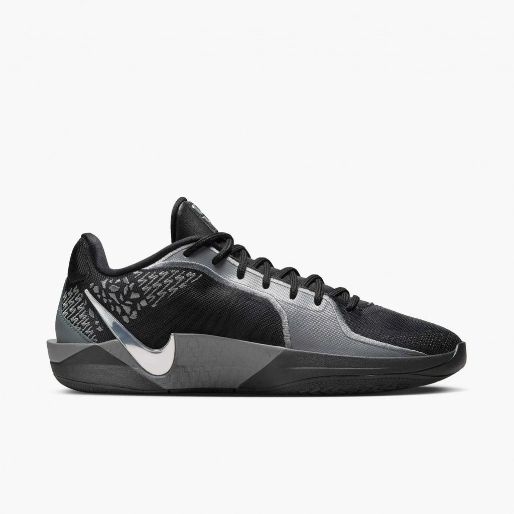Tênis Nike Sabrina 2 Mirrored