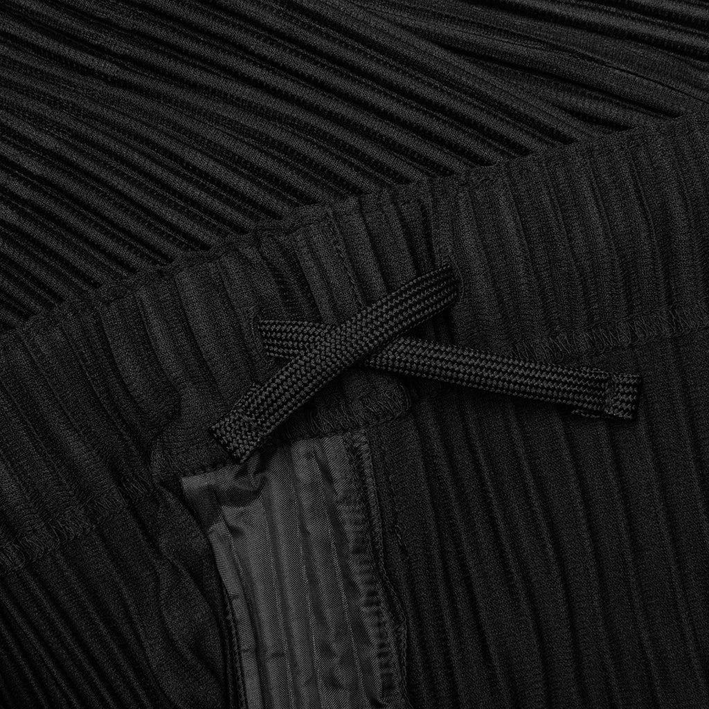 MC July Shorts Black