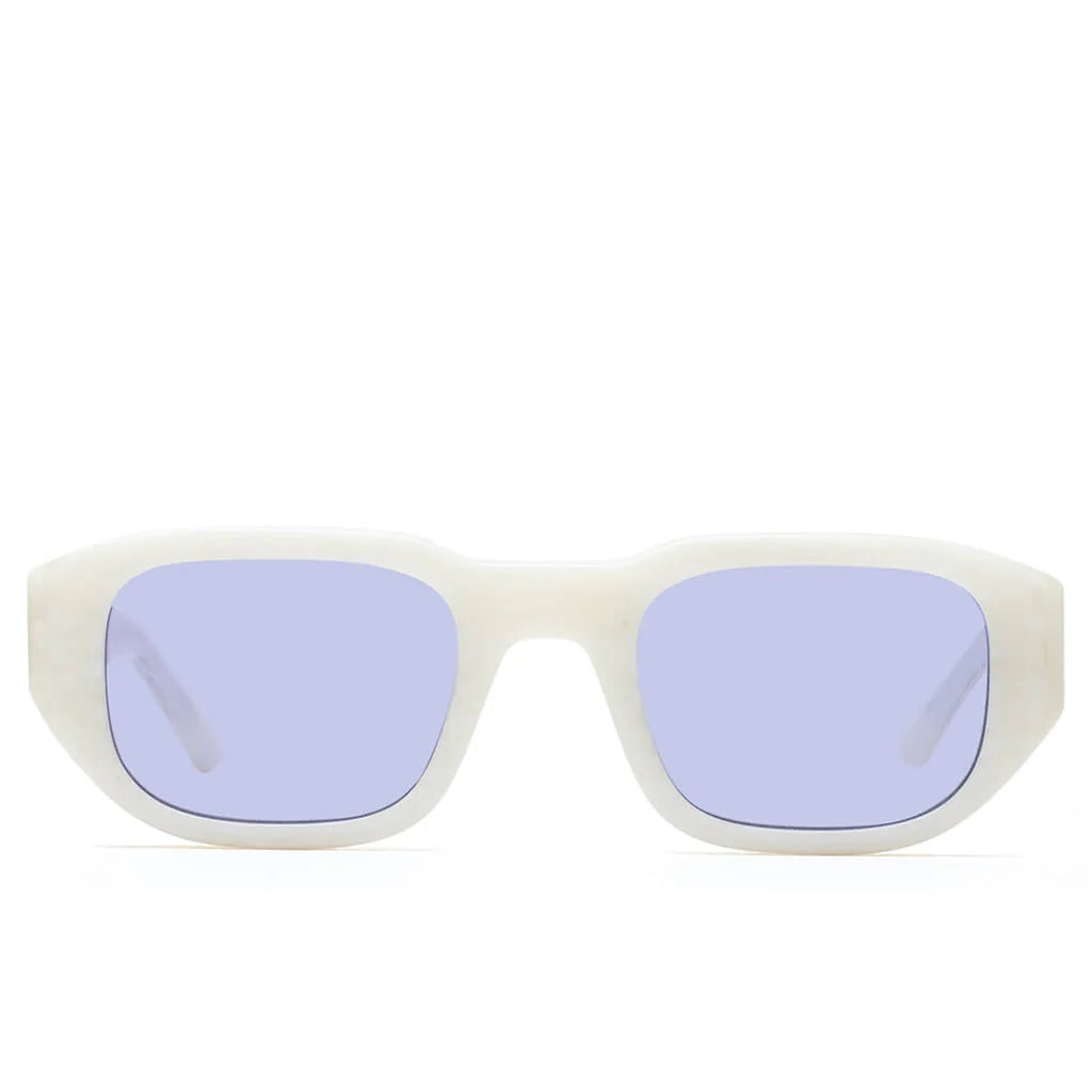 Victimy 079 White LightBlue