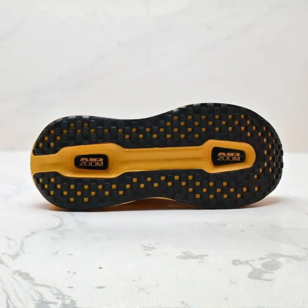 Nike Vomero Premium Amarelo