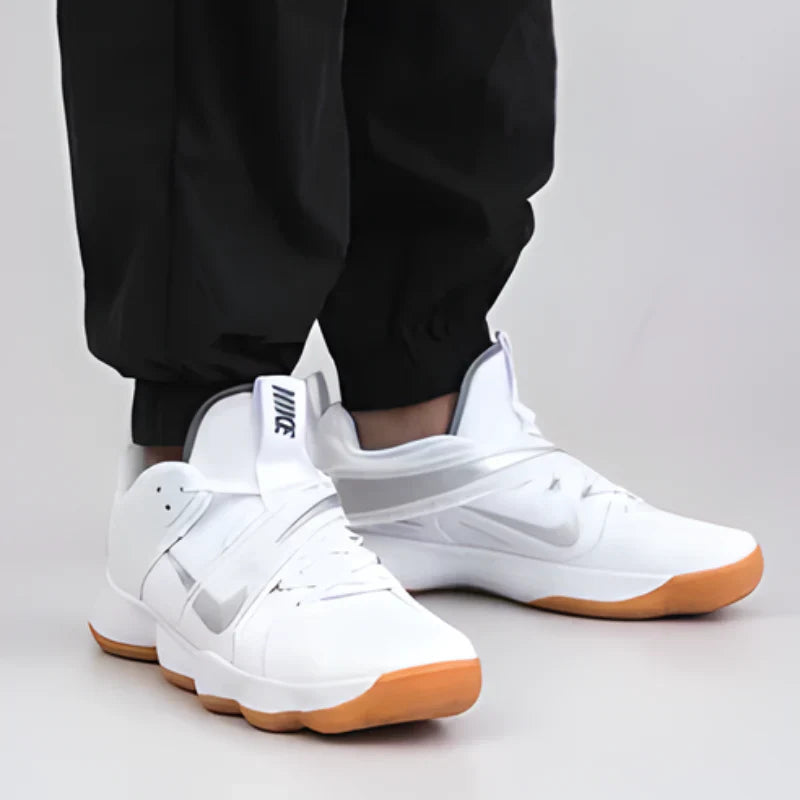 Tênis Nike React HyperSet 1 Vôlei Dourado