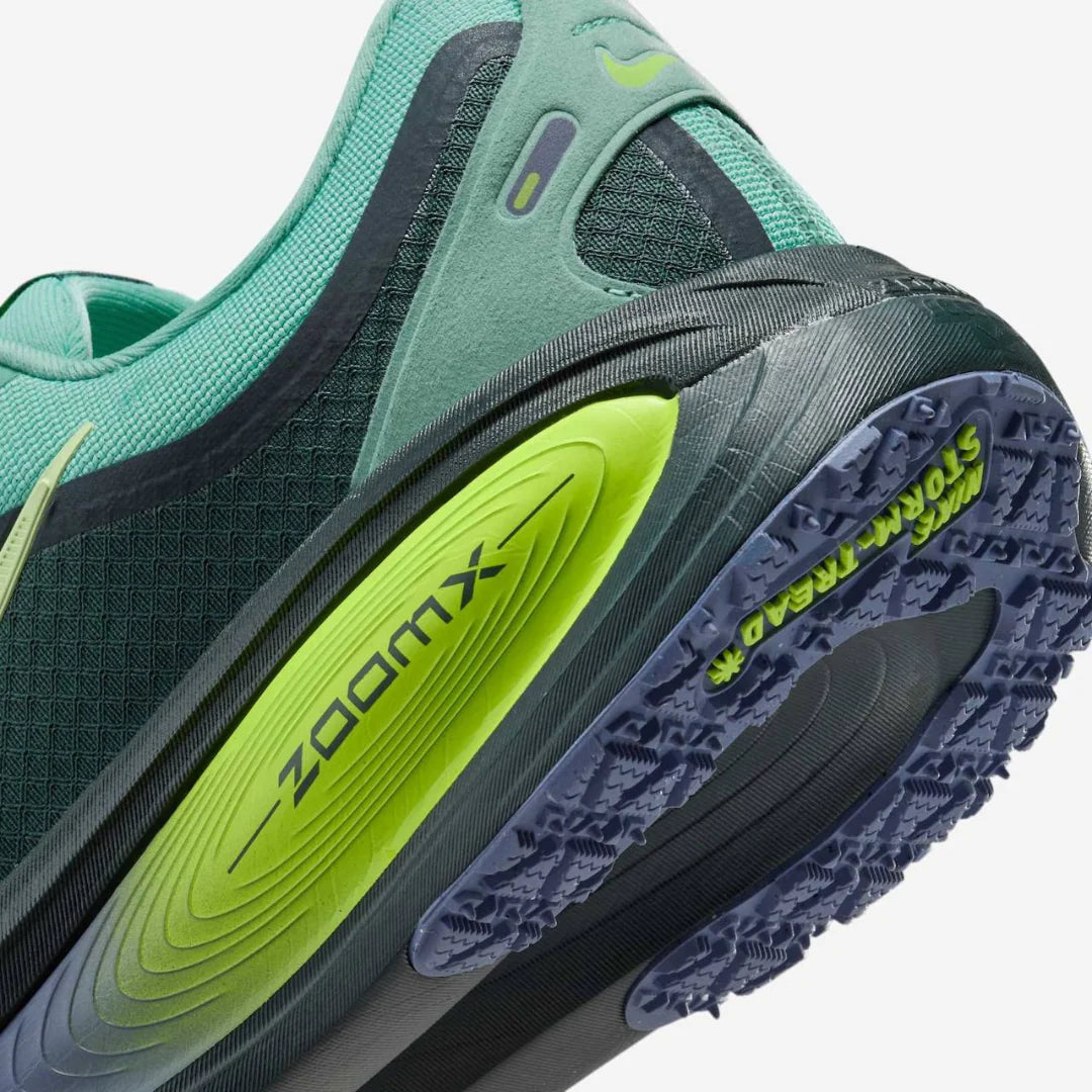 Nike Vomero 18 GORE TEX Verde Preto