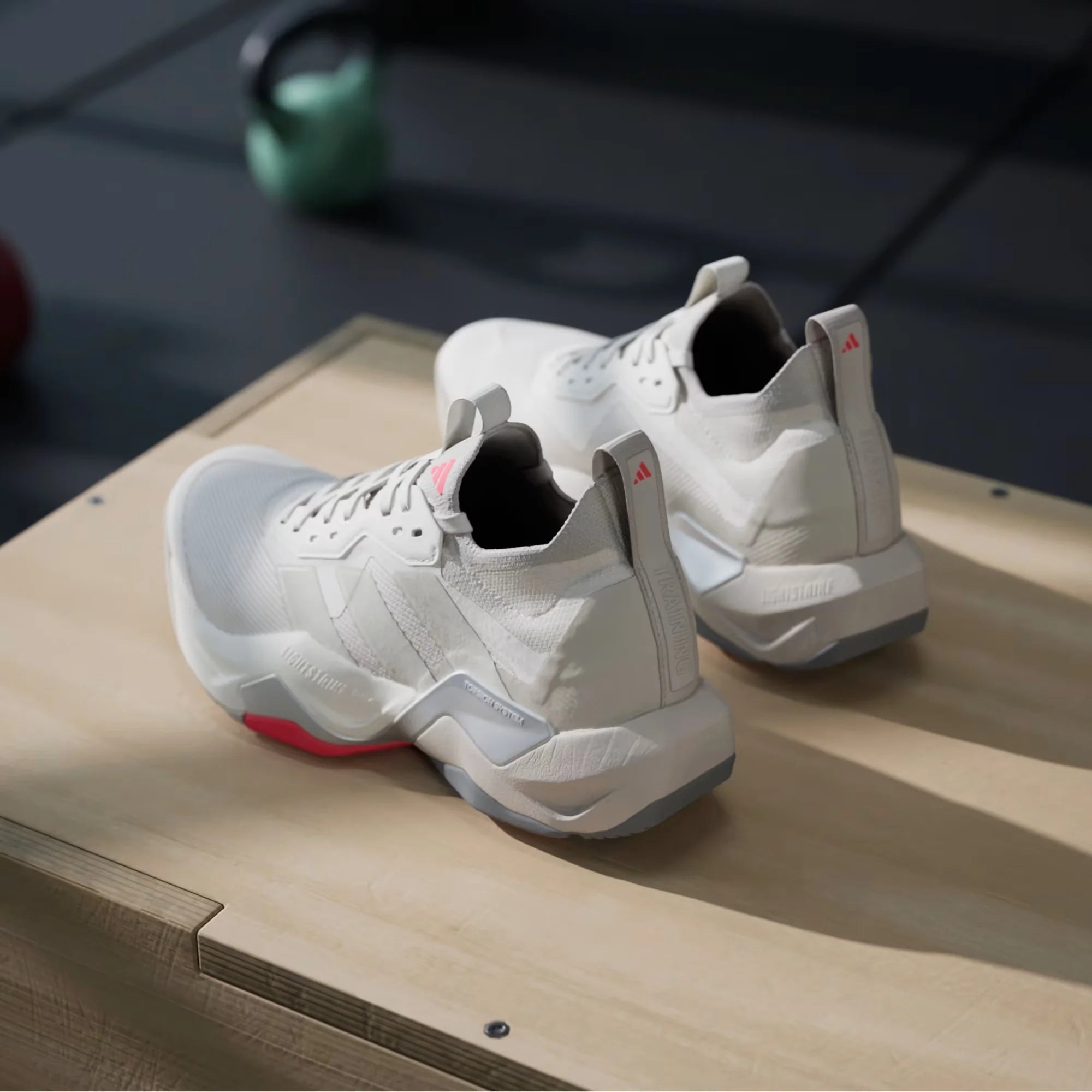 Tênis Adidas Rapidmove ADV 2 Bege