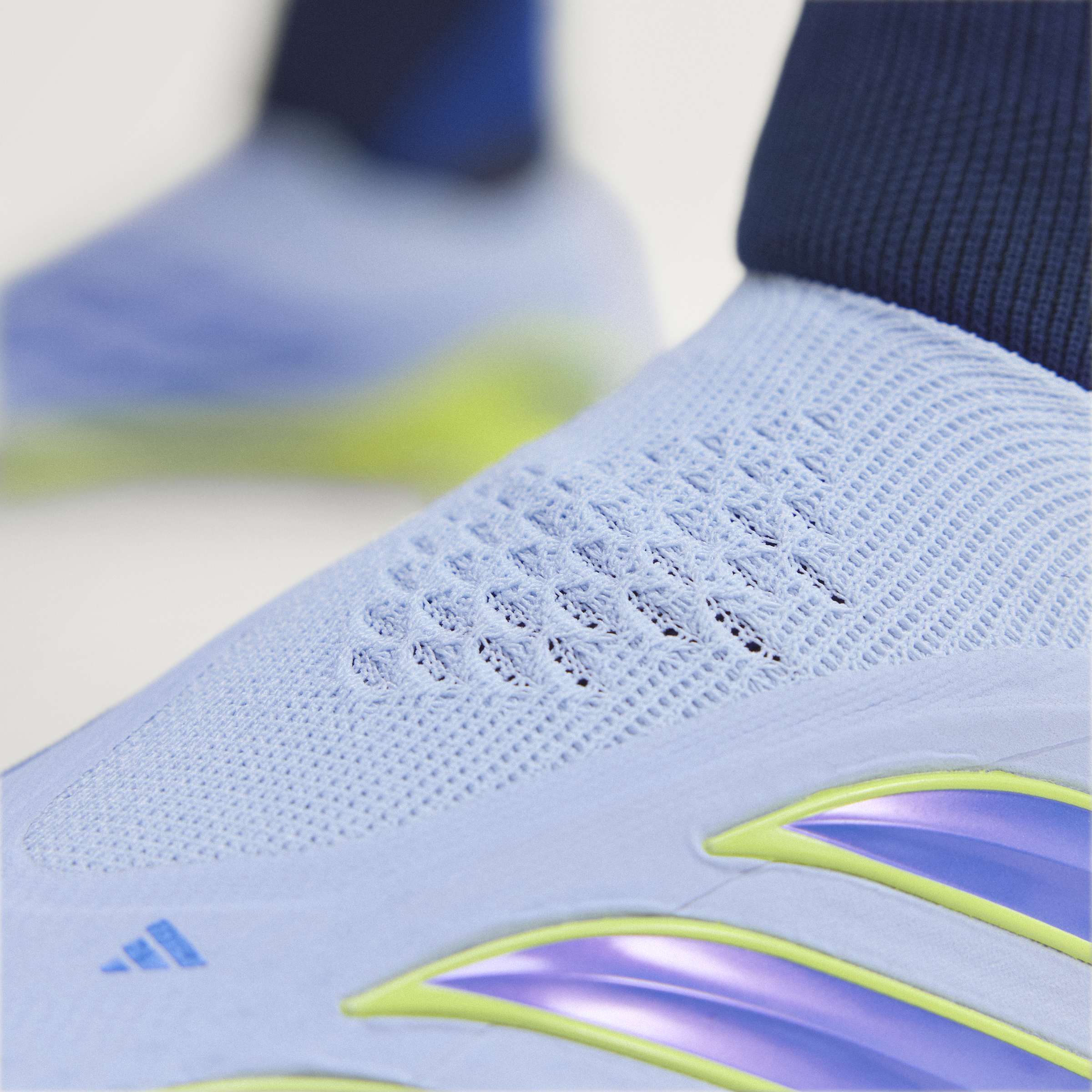adidas Predator Elite Laceless FG Firm Ground Mens Soccer Cleats Sky Blue Yellow