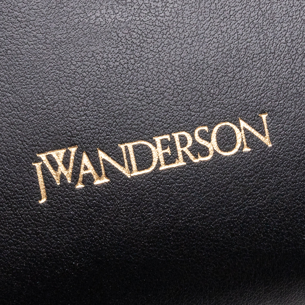 The JWA Corner Tote Black