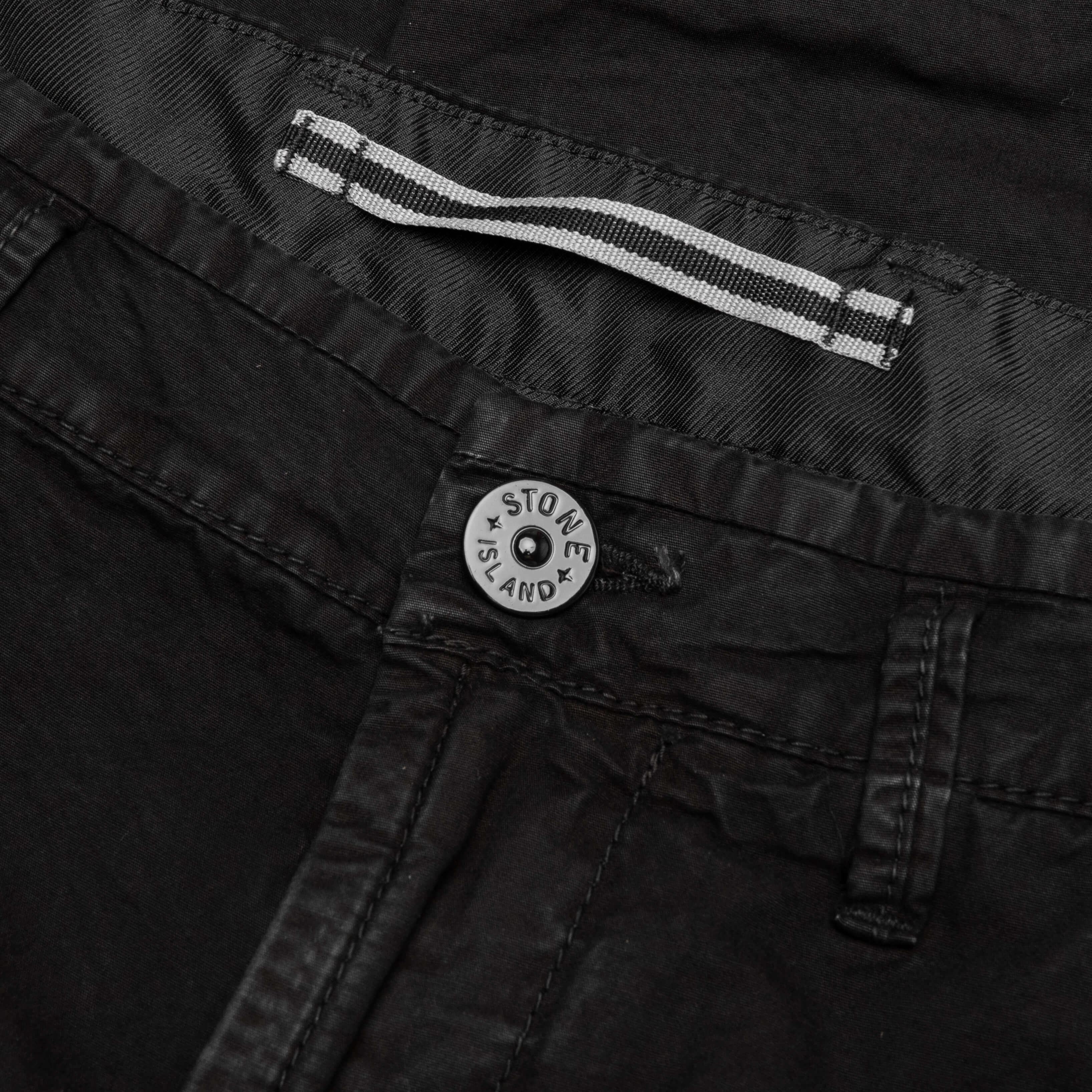 Old Treatment Comfort Fit Cargo Pants Black