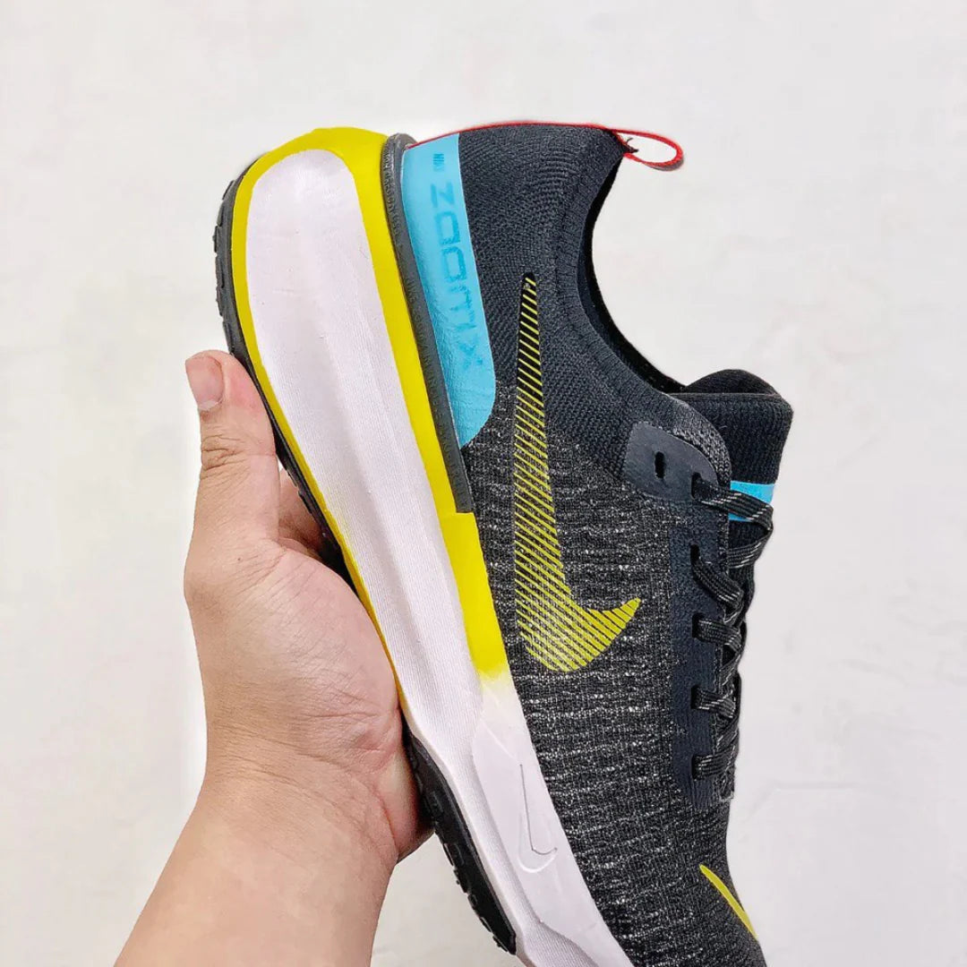 Nike Invincible Run 3 Preto Azul Báltico Amarelo