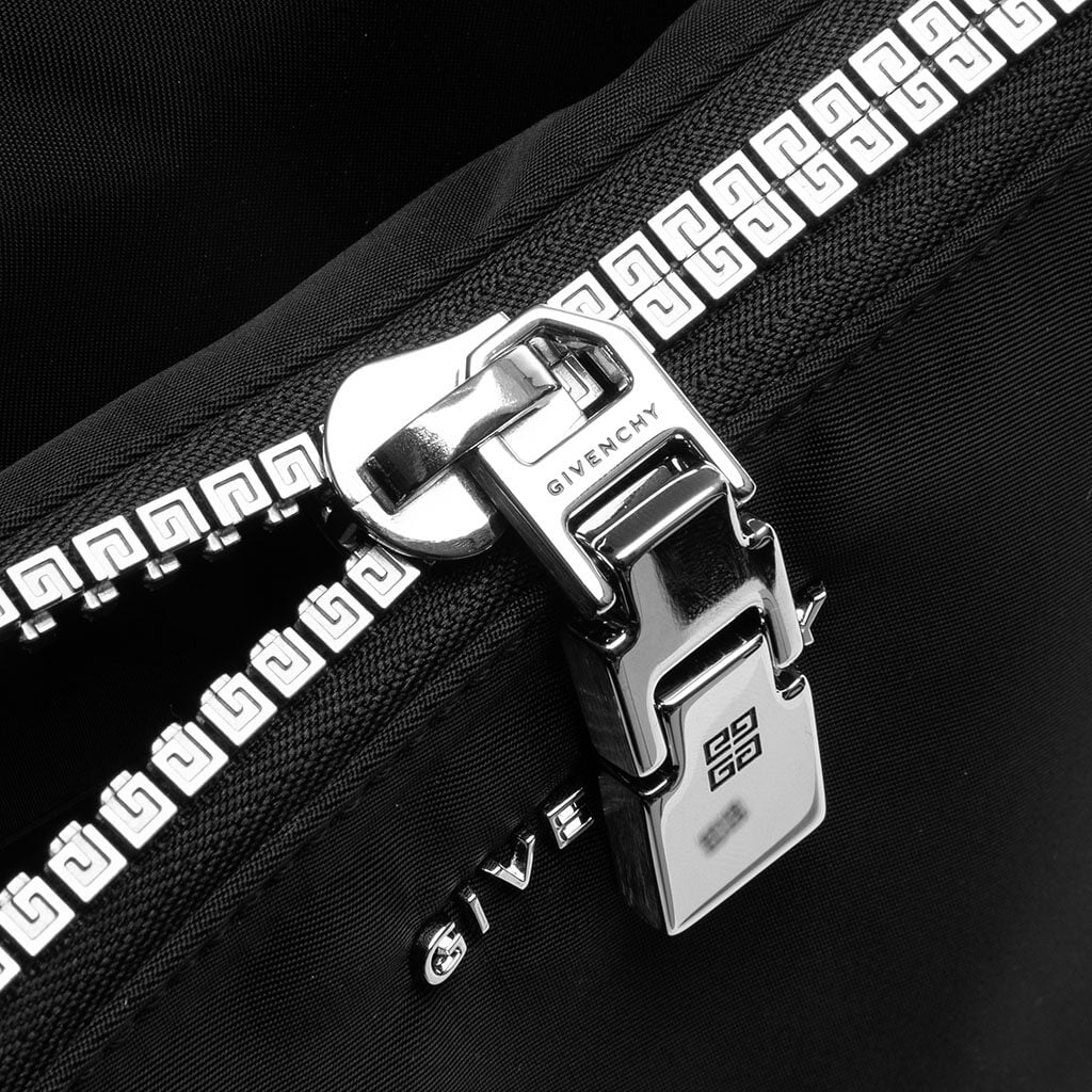 Ant U Crossbody Tech Black