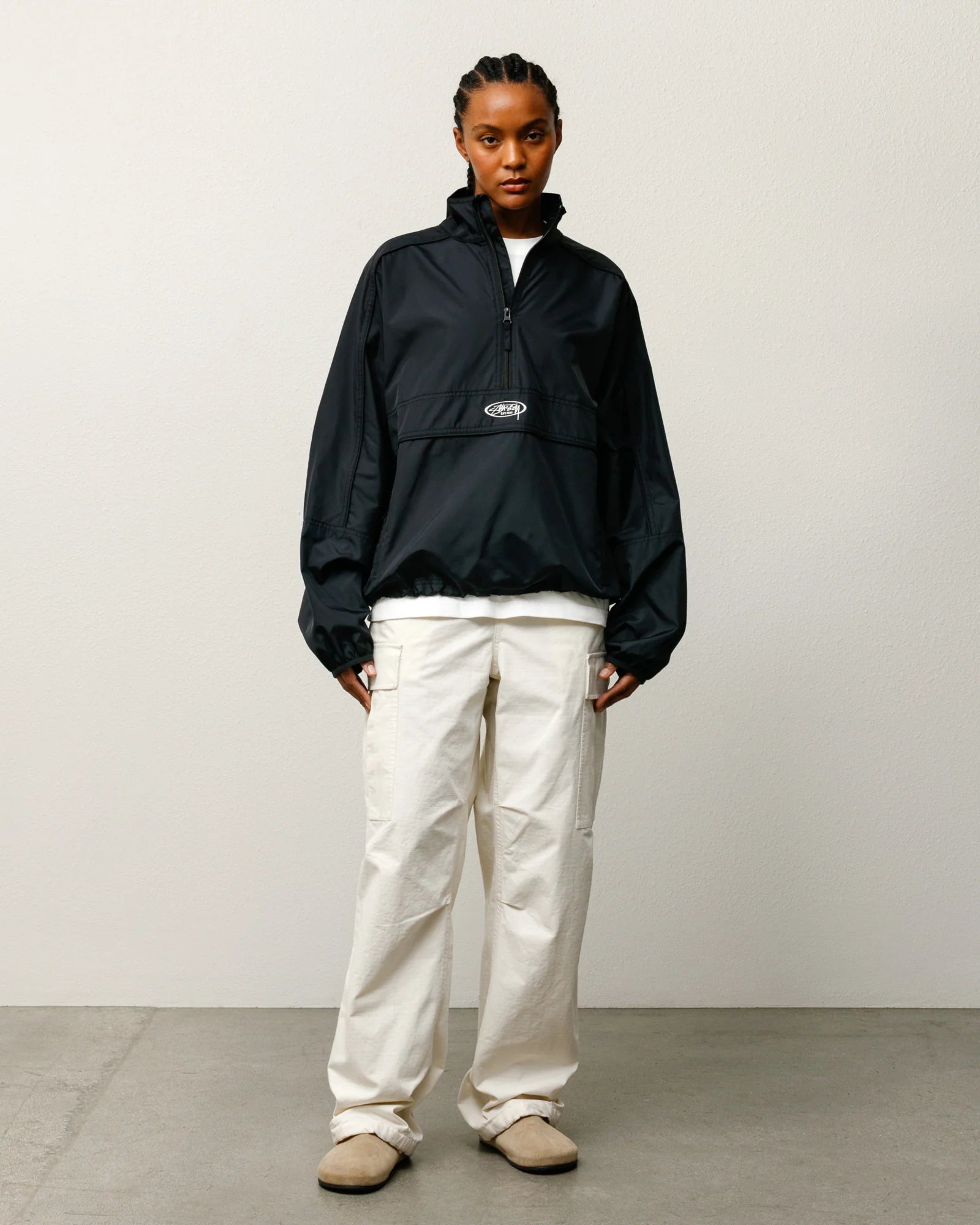 LIGHTWEIGHT PULLOVER JACKET
