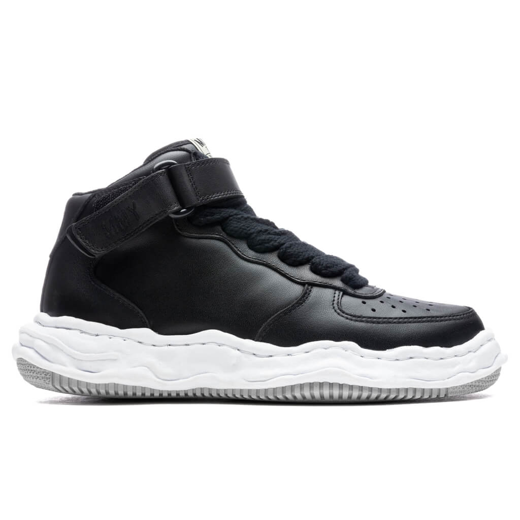 Wayne High Black