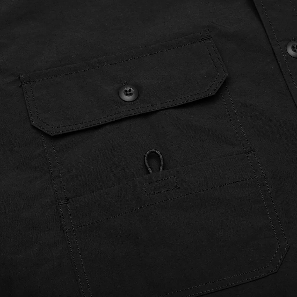 Curved Hem Nylon Short Sleeve Shirt Black