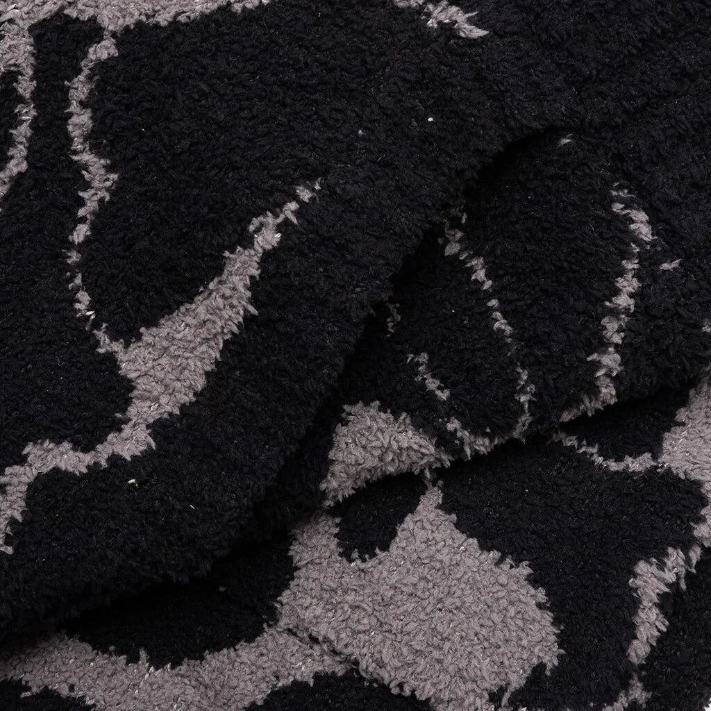 Solid ABC Jacquard Shorts Black Camo