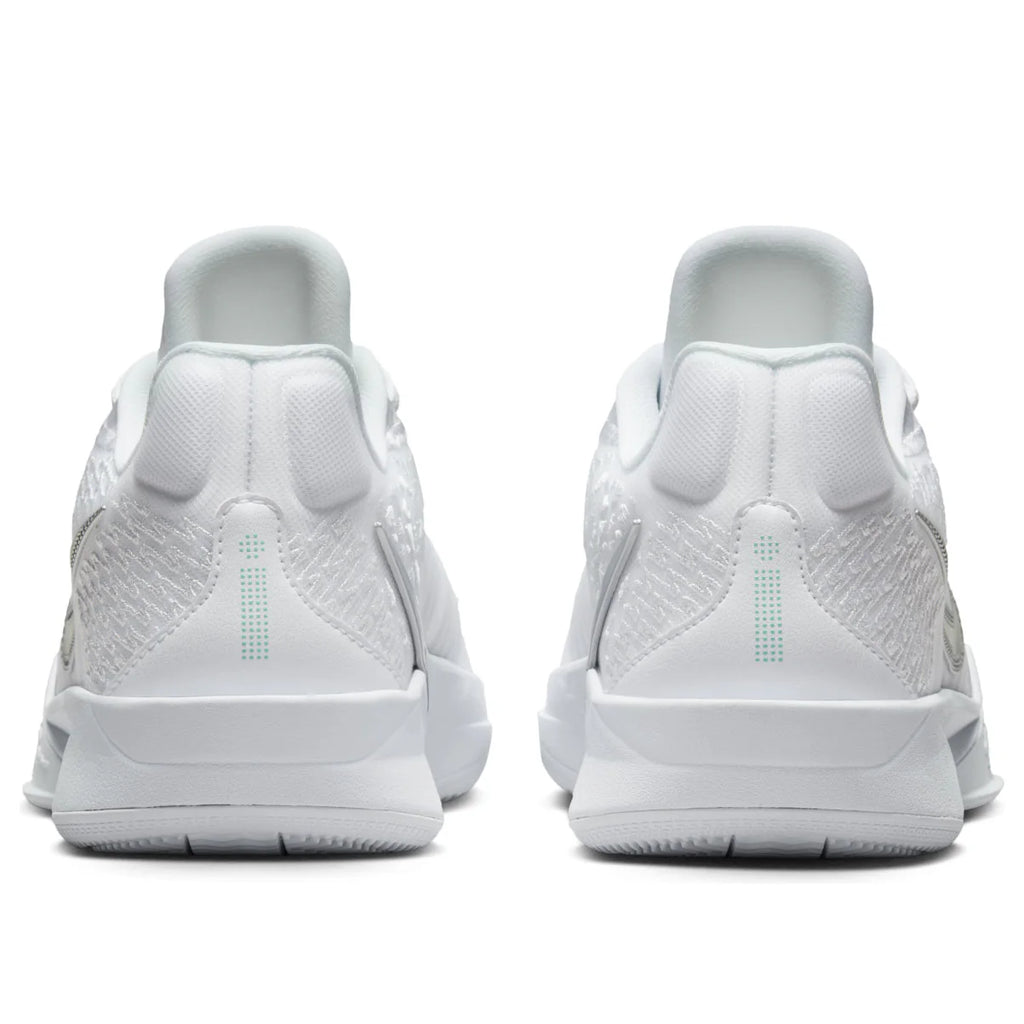 Tênis Nike Sabrina 2 White Noise