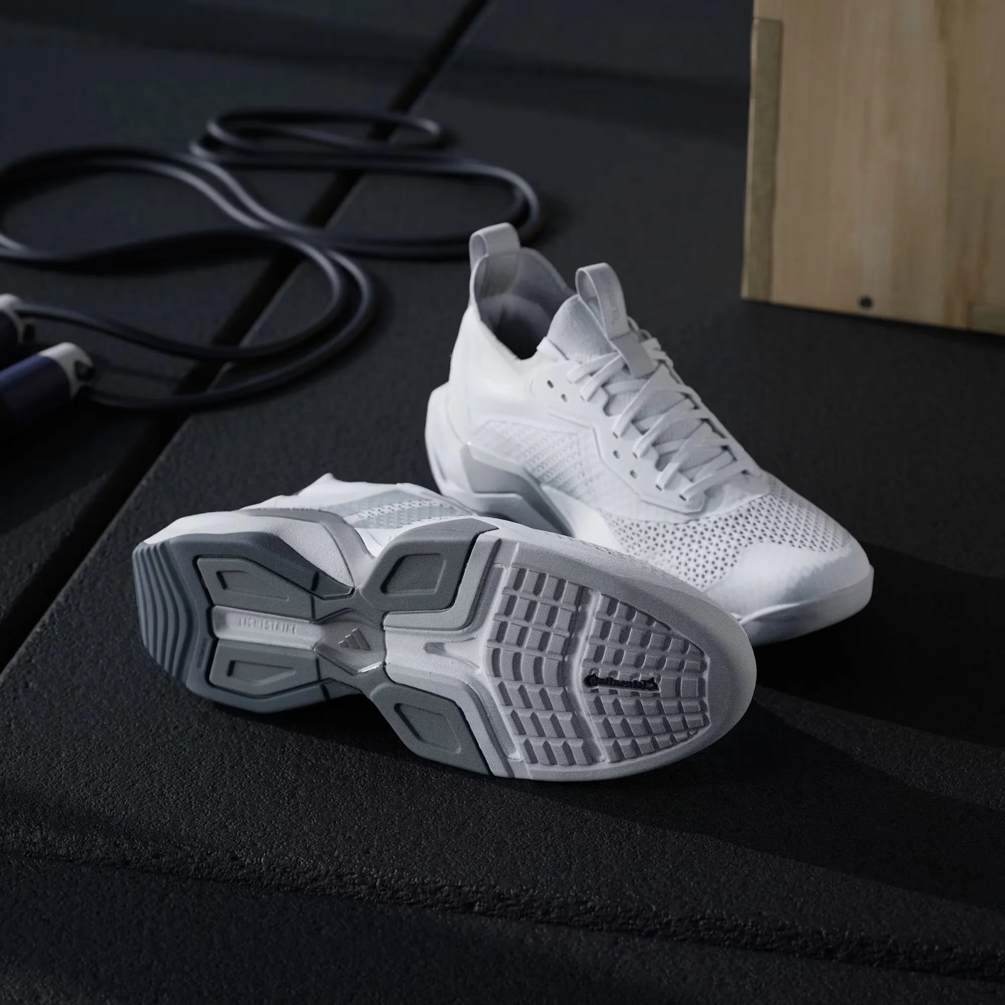 Tênis Adidas Rapidmove ADV 2 Branco Cinza