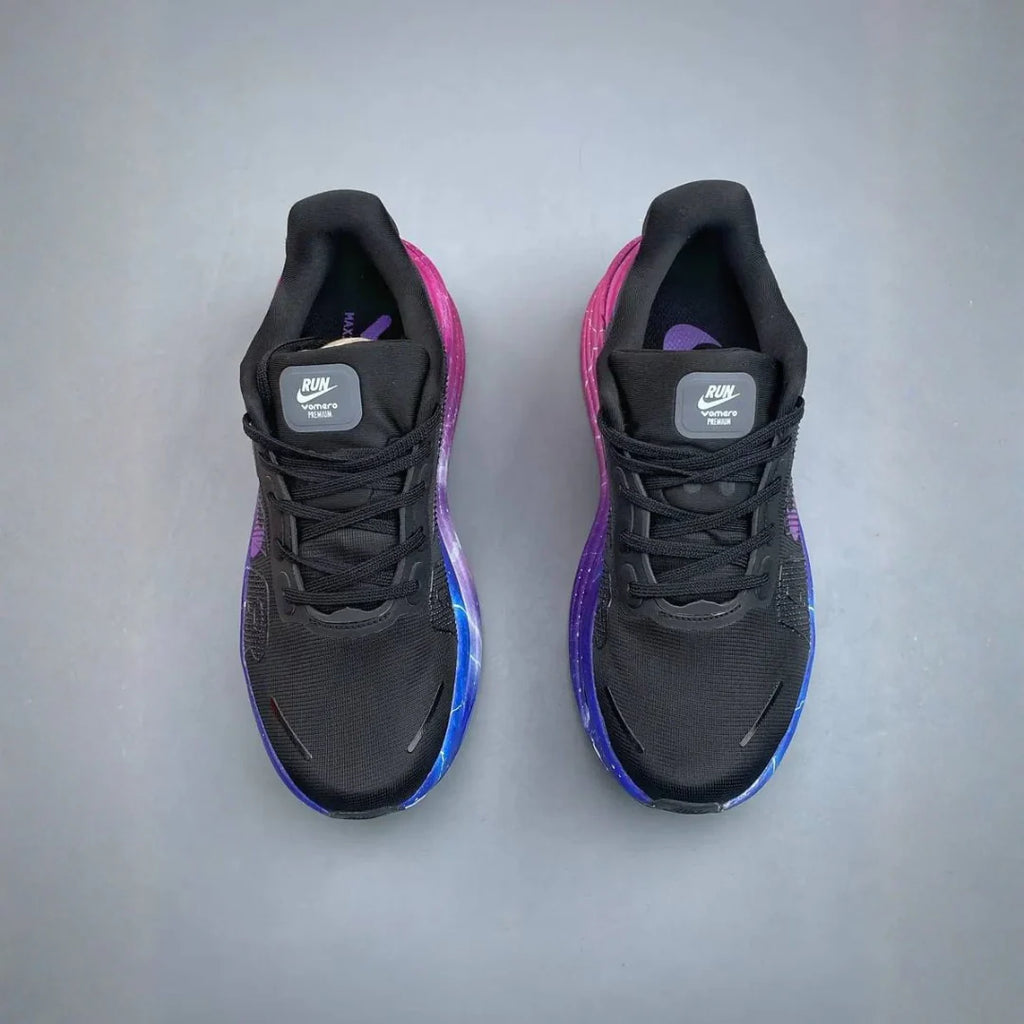 Nike Vomero Premium Lightning Strike Pack