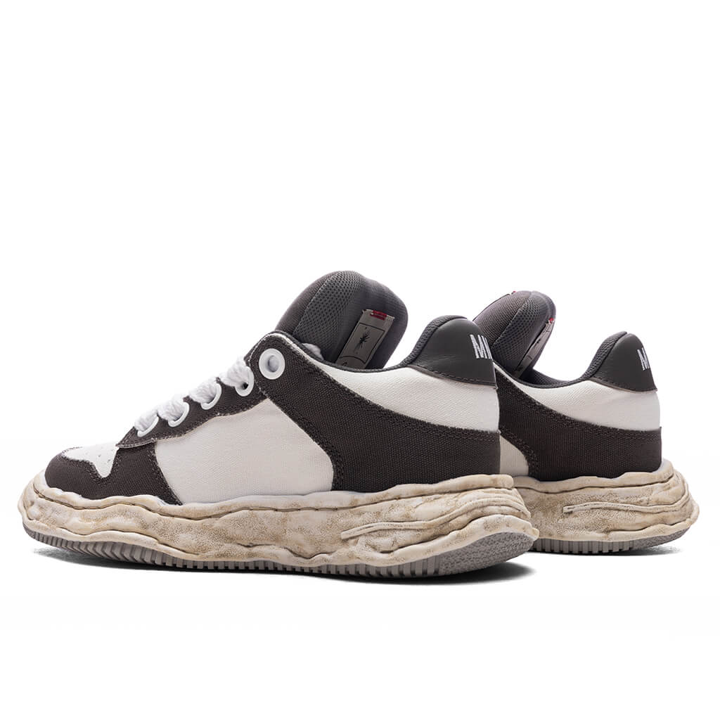 Wayne Puffer Low OG Sole Grey White