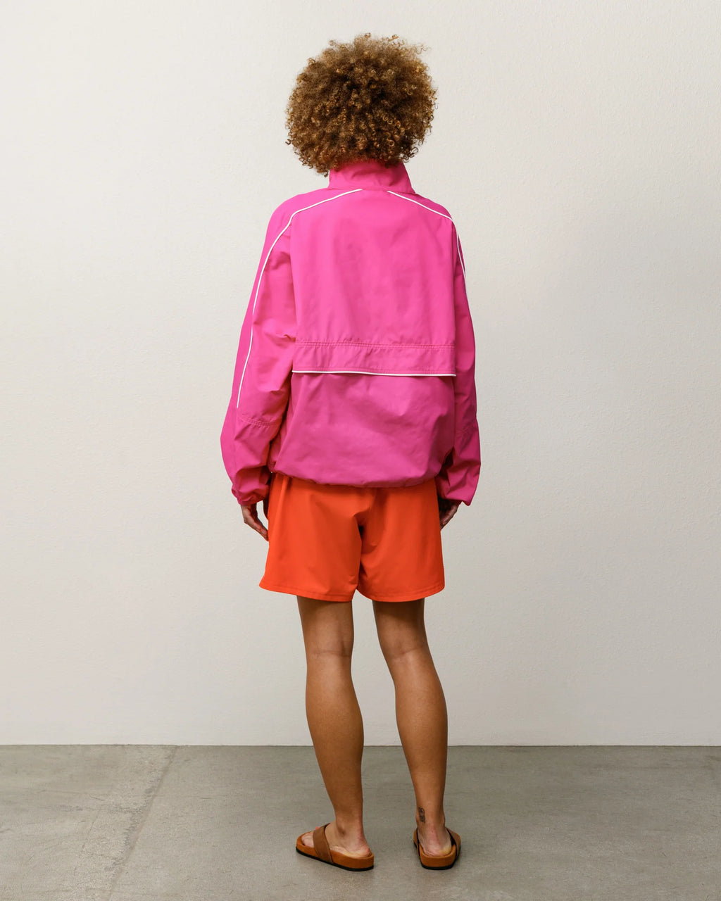 LIGHTWEIGHT PULLOVER JACKET