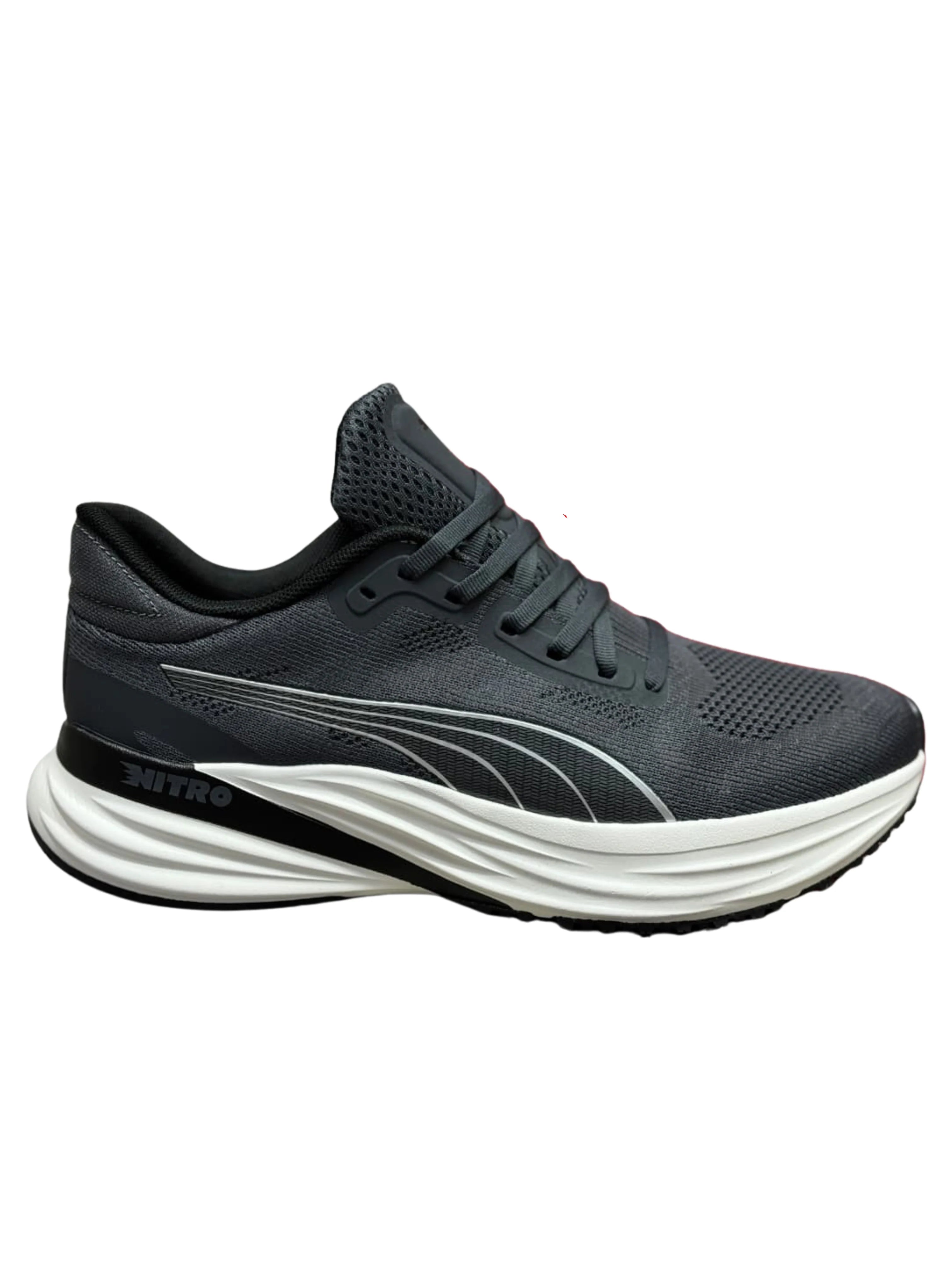 PUMA MAGNIFY NITRO 2 BLACK WHITE