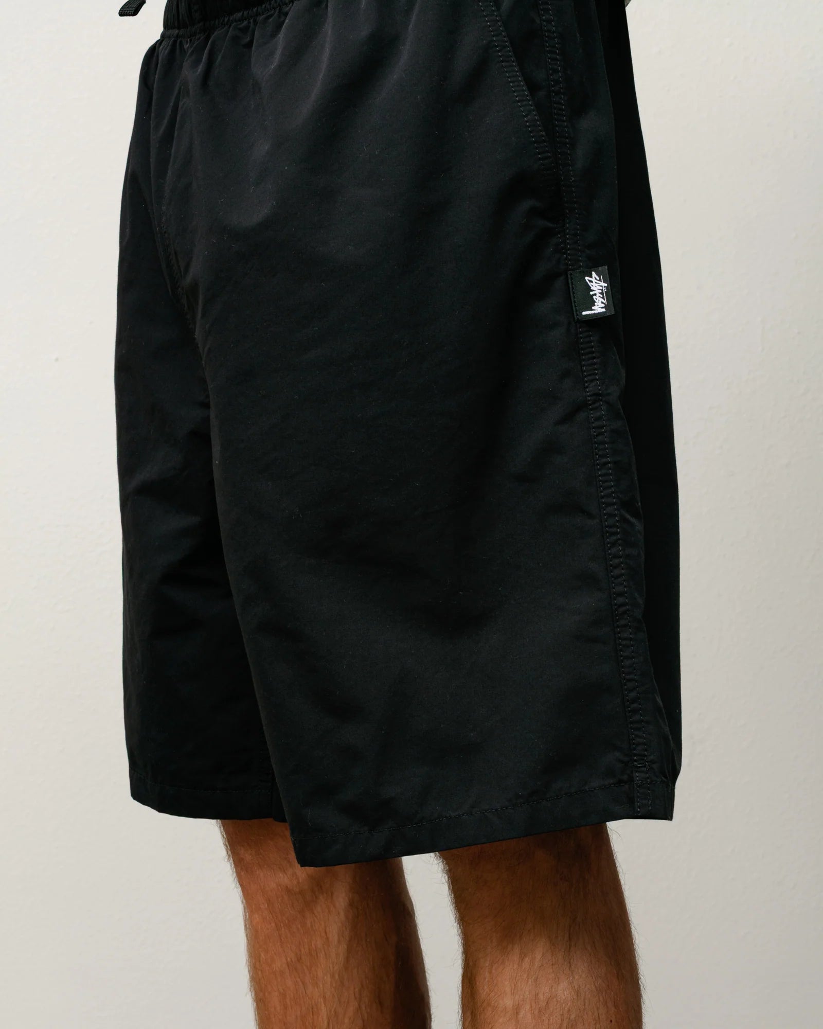 TRANSIT SHORT