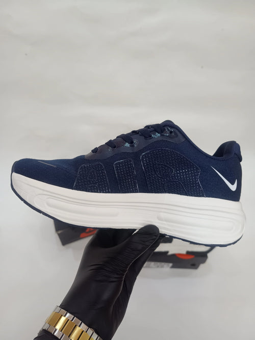 NIKE AIR ZOOM BLUE AND WHITE