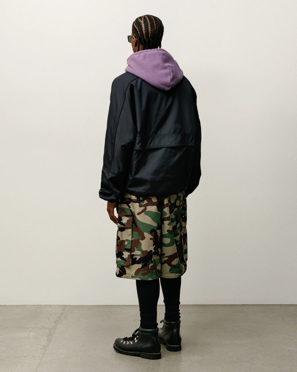 LIGHTWEIGHT PULLOVER JACKET
