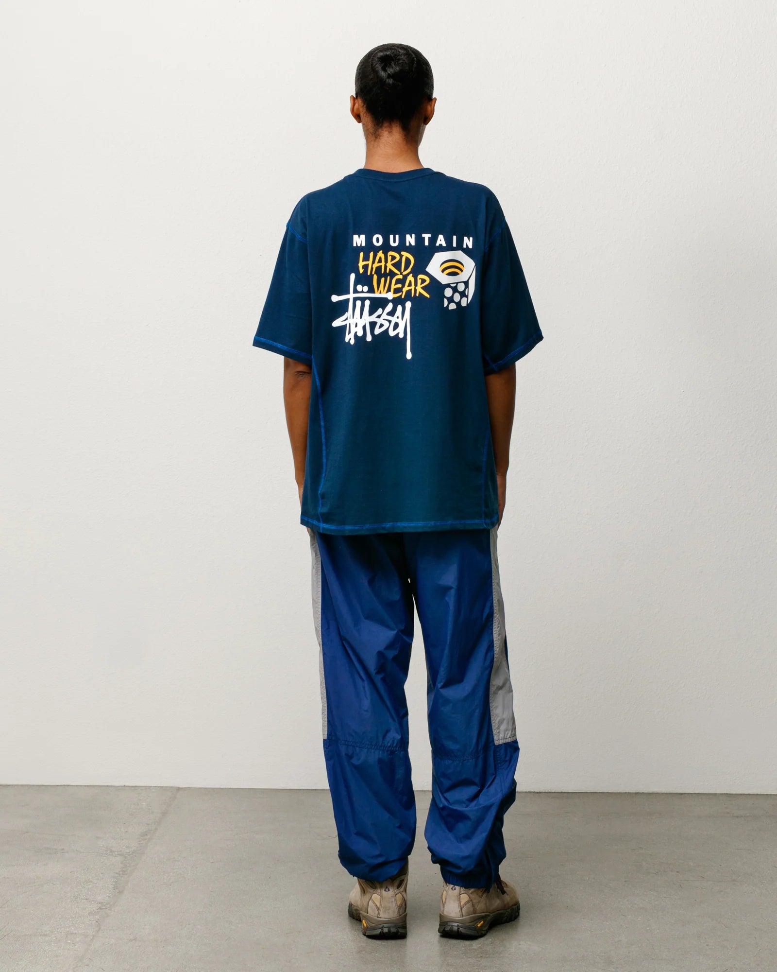 STÜSSY MOUNTAIN HARDWEAR TEE