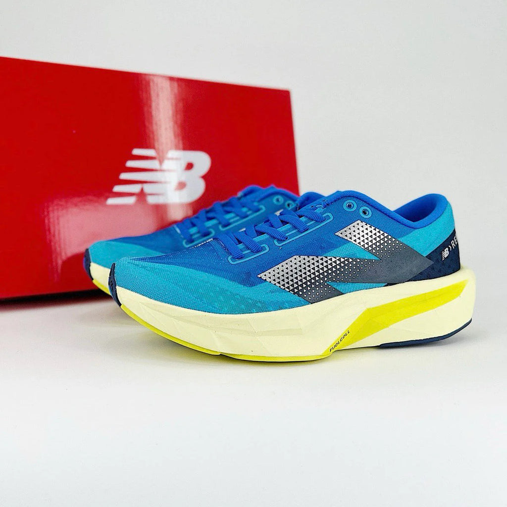 New Balance FuelCell Rebel V4 Azul Collor