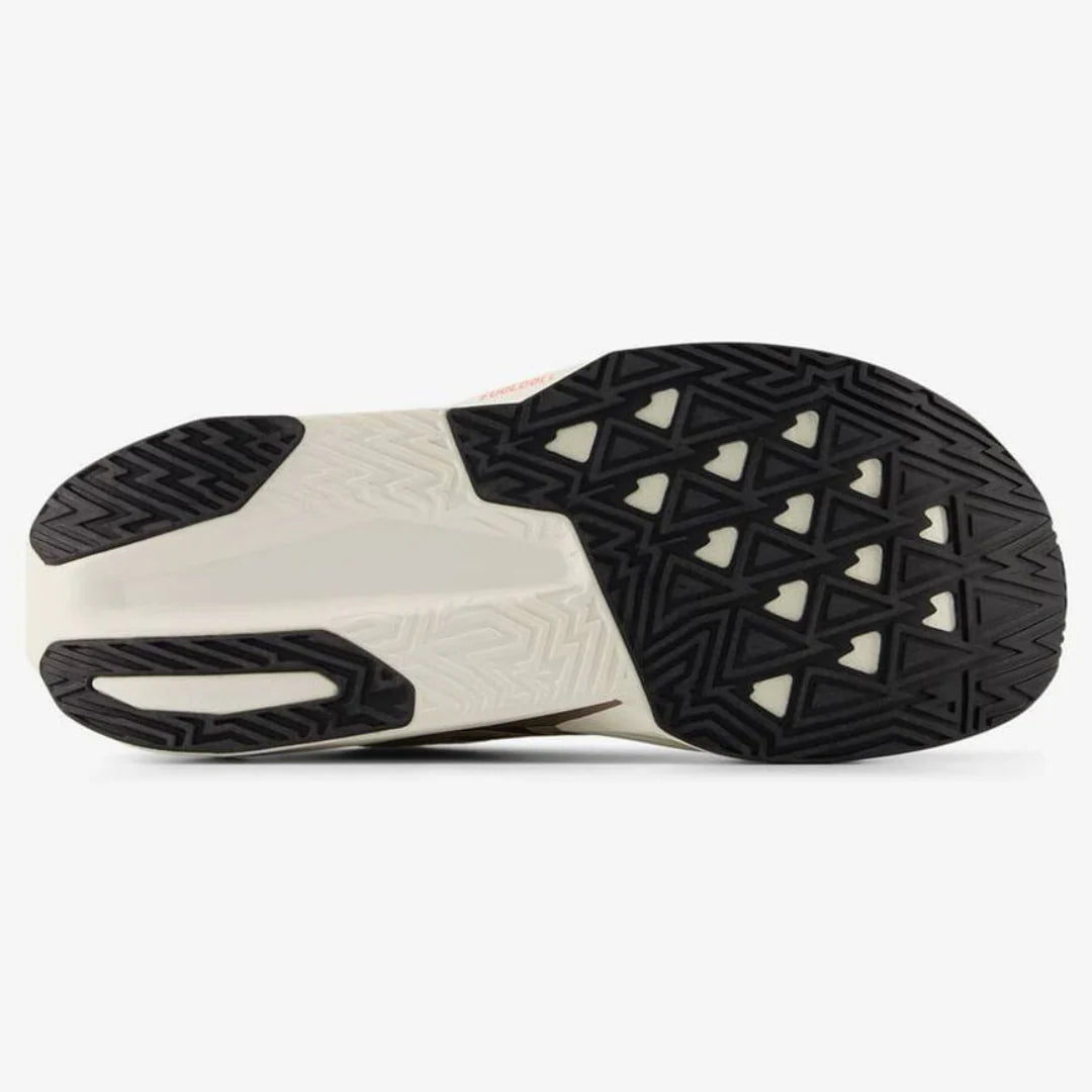 New Balance Fuelcell Rebel V5 Marrom Bege