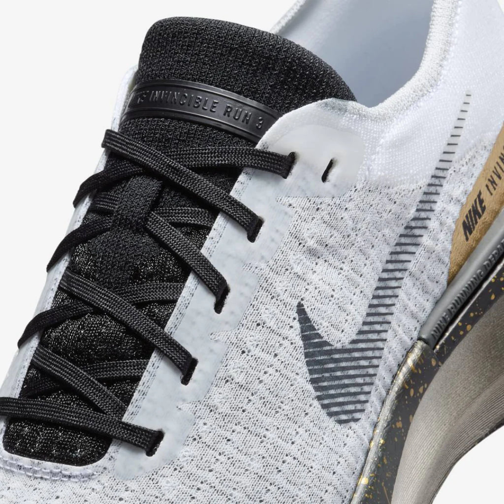 Nike Invincible Run 3 Cinza Preto Gold