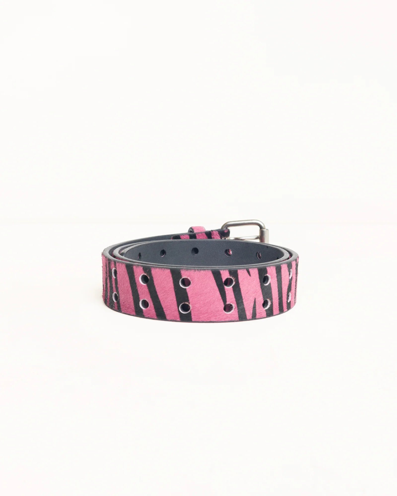 PUNCH OUT LEATHER BELT