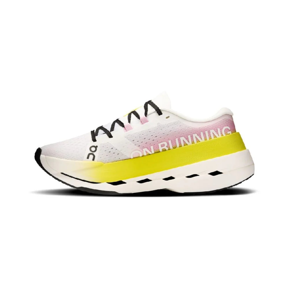 Tênis On Running Cloudboom Max Pink