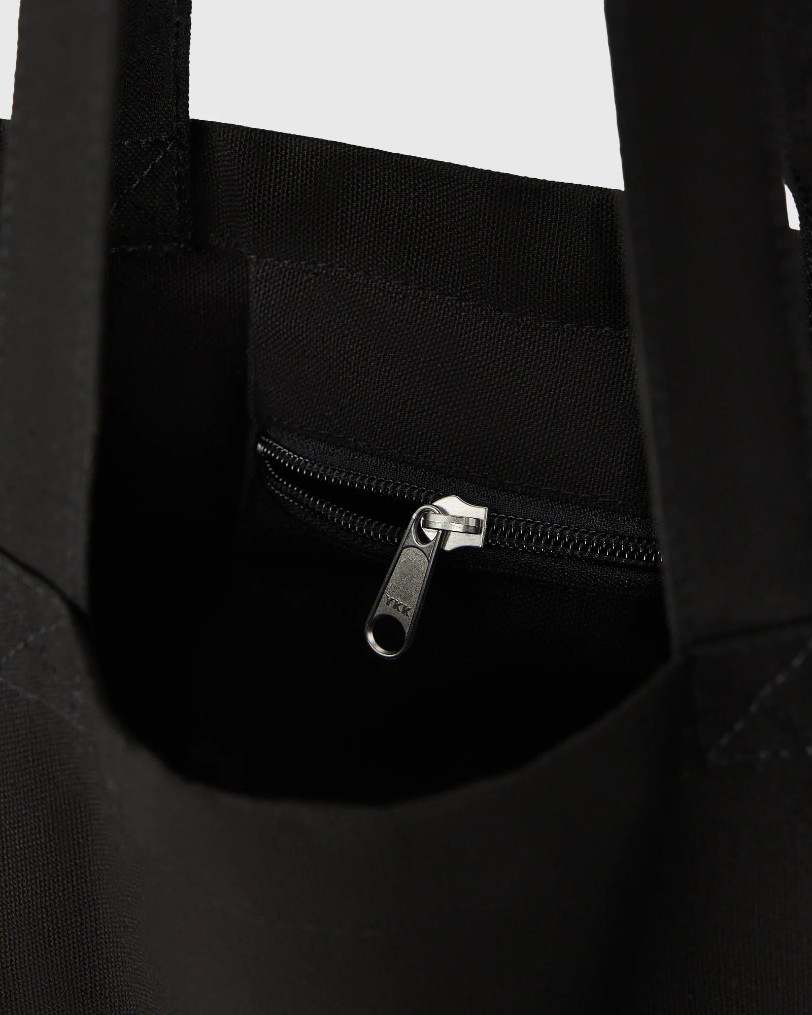Owl Lock Up Tote Black