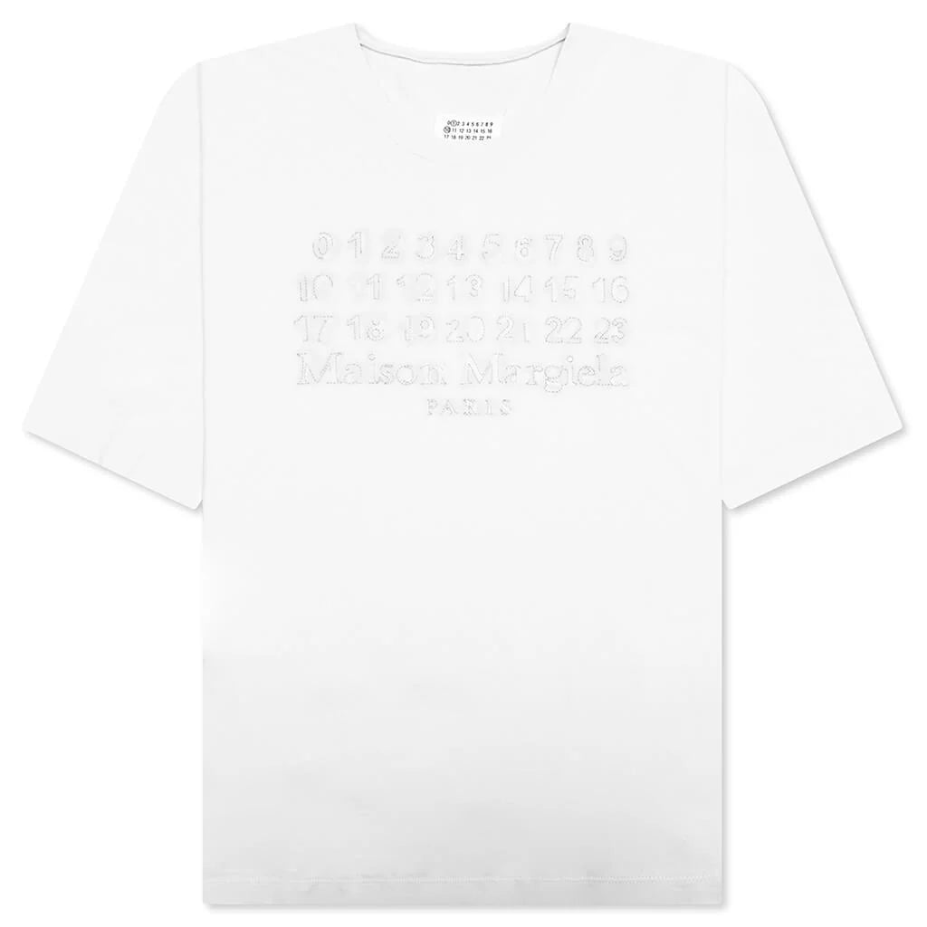 Embroidered Logo T Shirt Ecru