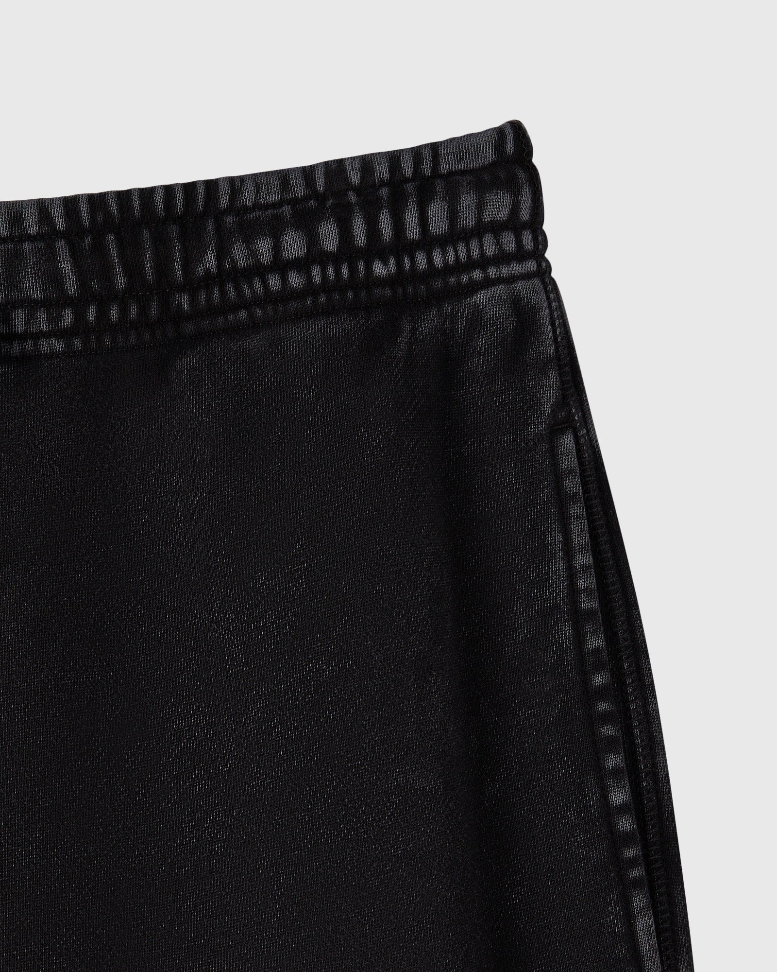 Muskoka Cargo Sweatpant Garment Dyed Black