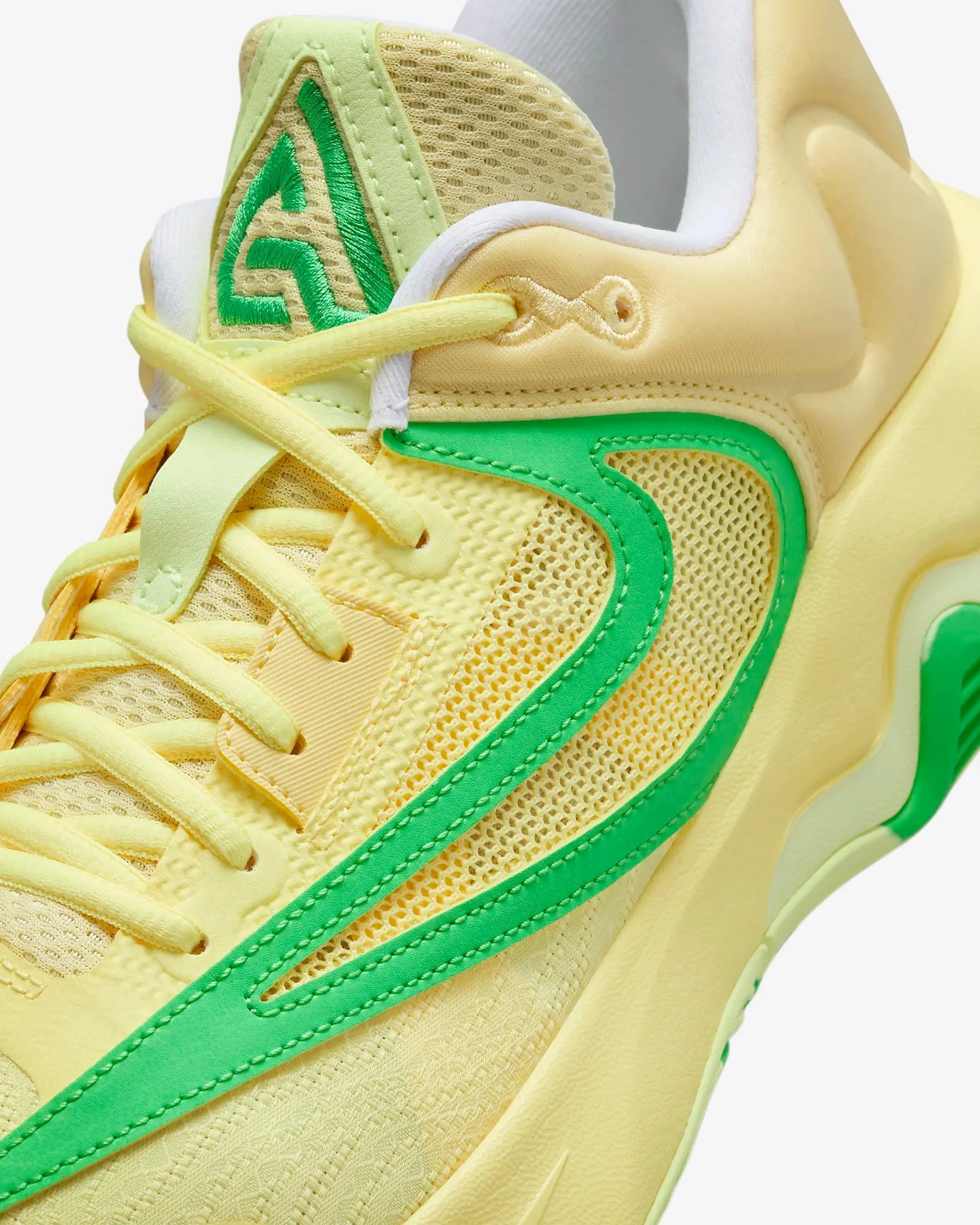 Tênis Nike Giannis Immortality 3 Amarelo Verde