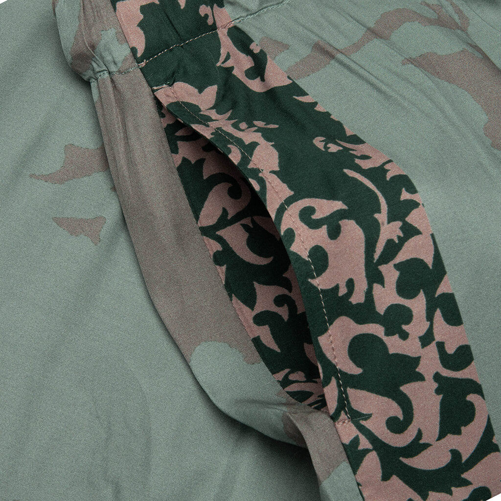 Archive Floral Border Piperi MW Shorts Petrol