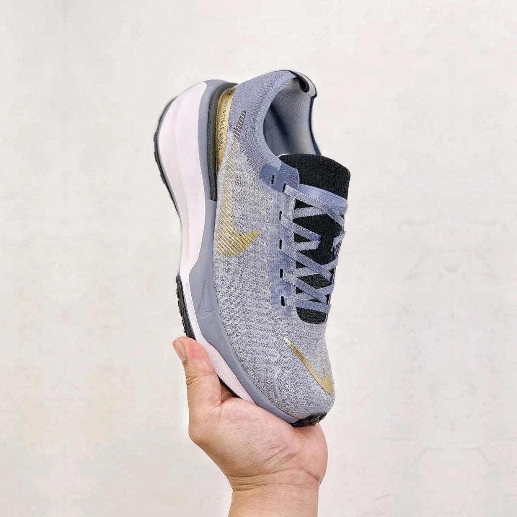 Nike Invincible Run 3 Azul Dourado
