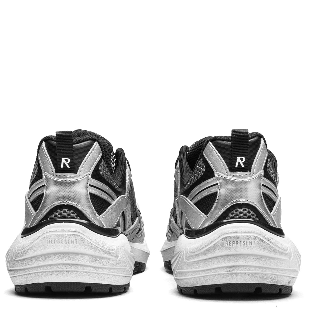 Storm Runner Silver Black