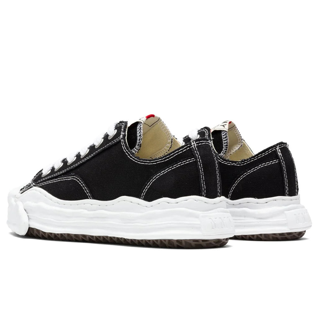 Hank Low OG Sole Toe Cap Canvas Sneaker Black