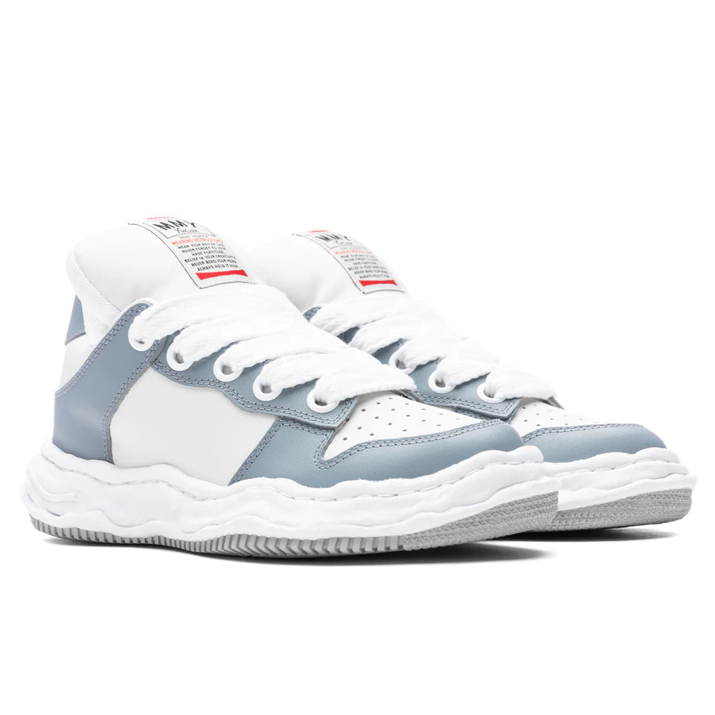 Wayne Low Top Sneakers Grey White